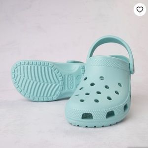 PURE WATER CROCS